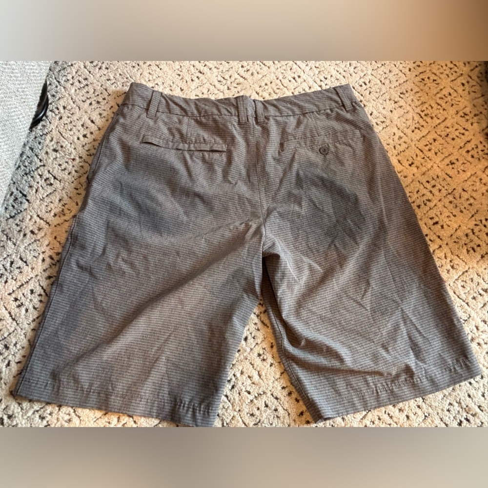 Hang Ten Men’s Hybrid Walk Shorts - Grey Heather Stripe - Size 34 - Picture 4 of 6